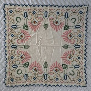 Embroidered Floral Pattern Cloth Pocket Square Hankerchief